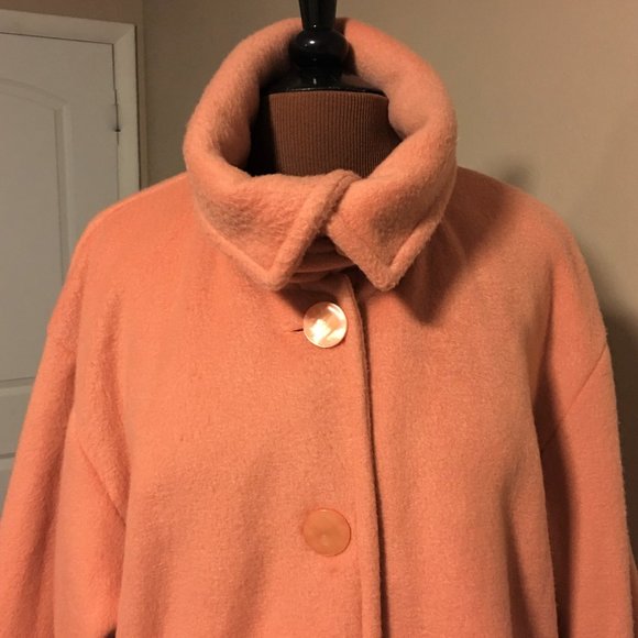NORTHERN STYLE Oversized Peach Fleece Jacket - Picture 3 of 12